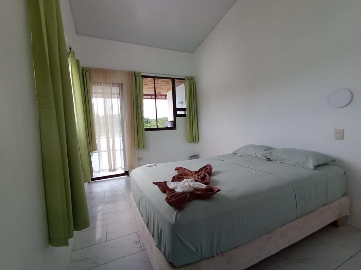 Hotel Pura Natura Riverside Tortuguero Bagian luar foto